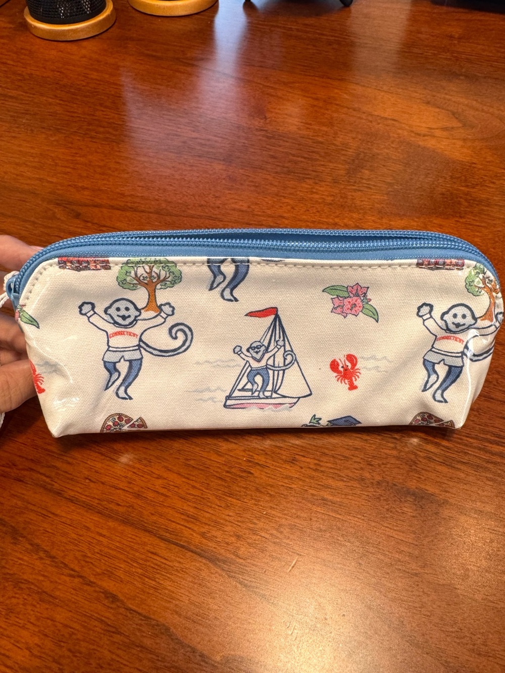 Roller Rabbit Connecticut Small Makeup Bag